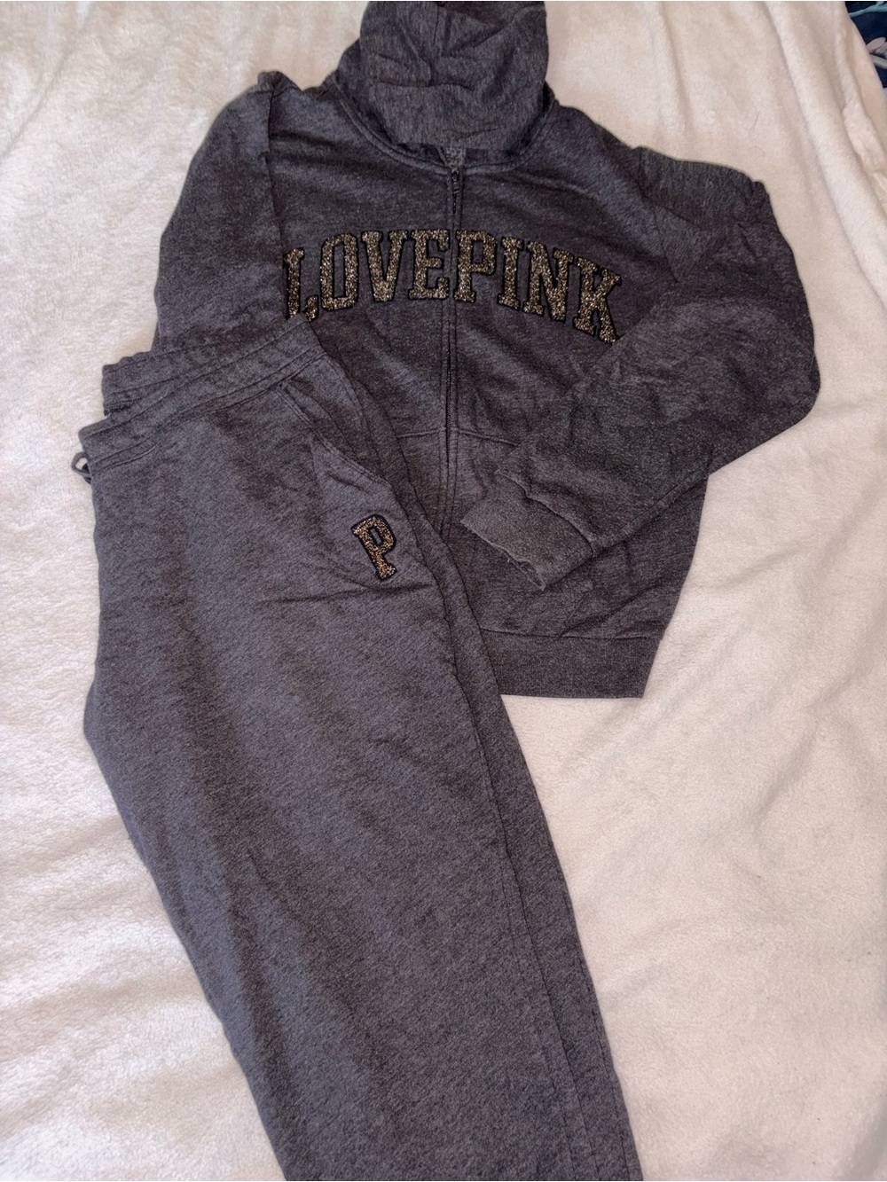 Victoria's Secret Pink Charcoal Gray 'LOVE PINK' Hooded Sweatshirt & Joggers Set